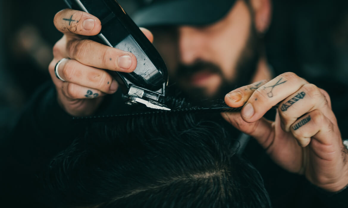 THE BEST MEN’S HAIR DESIGN TREND TODAY